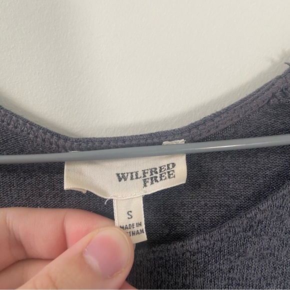 Wilfred Free | Aritzia Grey/Black Marled Flowy Scoop-Neck Tank Top Size Small - Picture 3 of 5